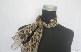 真絲豹紋絲巾供應(yīng)信息 真絲豹紋絲巾批發(fā) 真絲豹紋絲巾價格 找真絲豹紋絲巾產(chǎn)品上